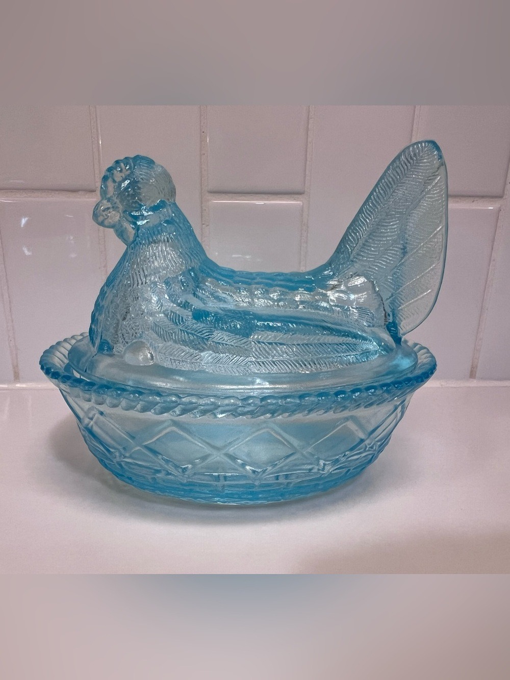 Westmoreland Hen Rooster On Nest Light Blue Clear Ice Blue Glass
